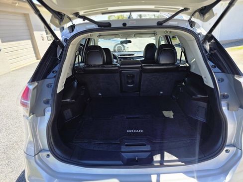 Used 2015 Nissan Rogue SL image 20