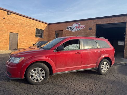 Used 2016 Dodge Journey SE w/ Flexible Seating Group image 5