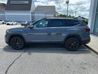 New 2026 Volkswagen Atlas SE