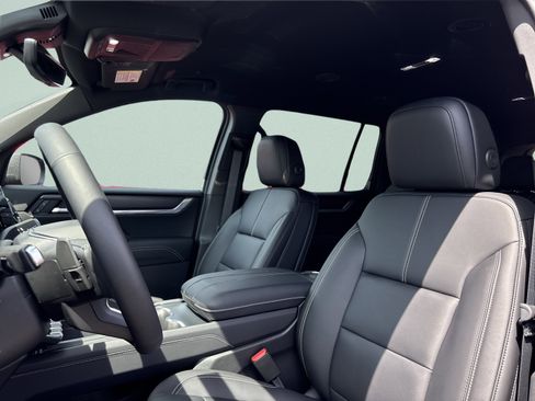 New 2026 GMC Acadia Elevation w/ Elevation Premium Package AWD/4WD image 12
