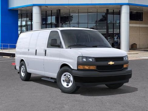New 2025 Chevrolet Express 2500 w/ Driver Convenience Package RWD image 7