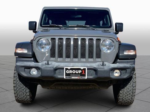 Used 2019 Jeep Wrangler Unlimited Sport S image 4