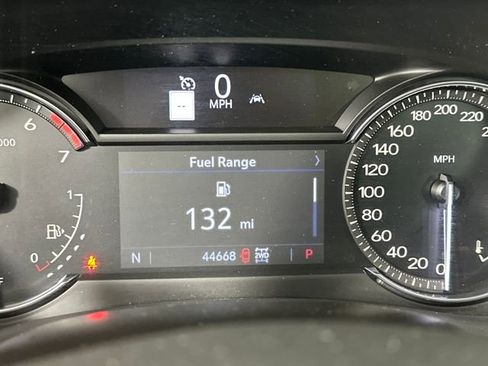 Used 2021 Cadillac XT4 Sport image 19