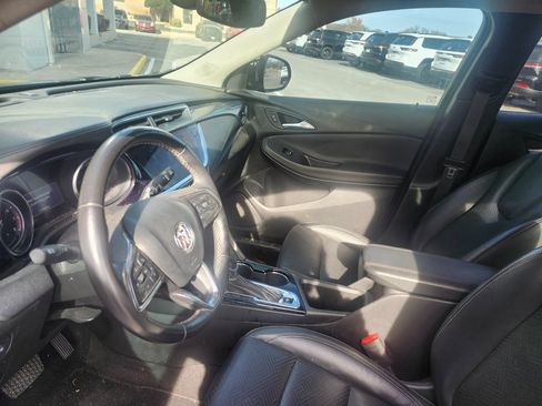 Used 2021 Buick Encore GX Essence w/ Experience Buick Package image 18