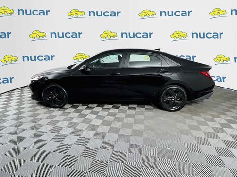 Certified 2023 Hyundai Elantra SEL w/ Cargo Package FWD image 4