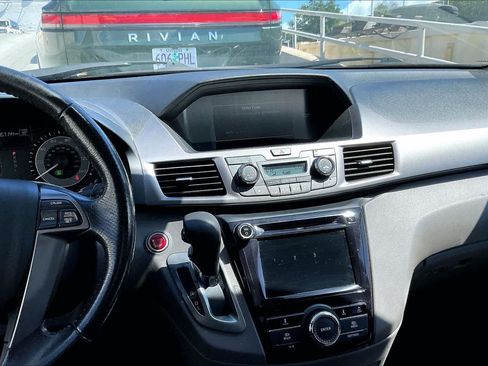 Used 2015 Honda Odyssey EX-L image 15