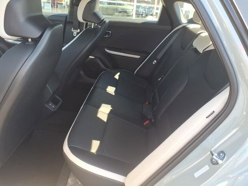 New 2026 Kia K4 GT-Line image 8