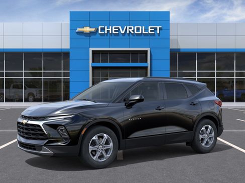 New 2026 Chevrolet Blazer LT FWD image 2