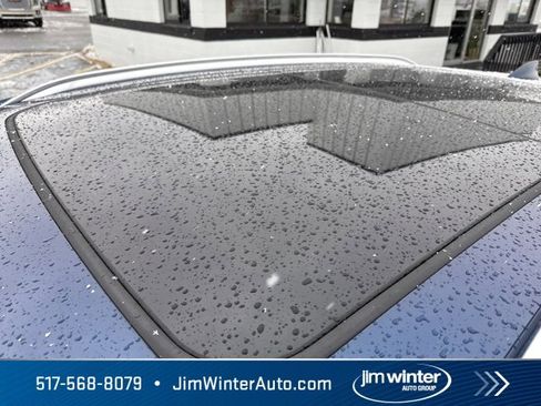 Certified 2023 Buick Envision Avenir image 6