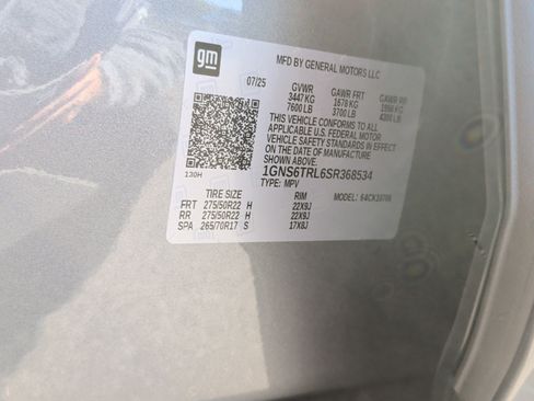 Used 2025 Chevrolet Tahoe High Country image 40