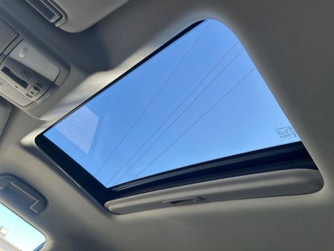 Used 2018 Nissan Armada Platinum w/ Cargo Package image 23