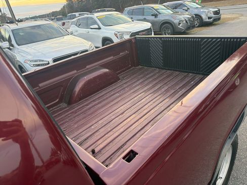 Used 1997 Chevrolet Silverado 1500 2WD Extended Cab w/ Preferred Equipment Group 2 image 11