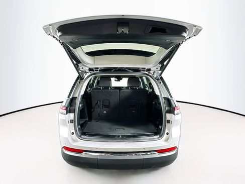 Used 2023 Jeep Grand Cherokee L Limited image 30