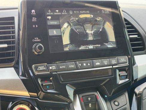 Used 2023 Honda Odyssey Touring image 24
