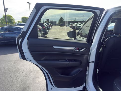 Used 2025 MAZDA CX-5 AWD 2.5 S w/ Select Package image 13