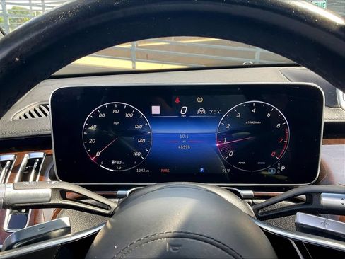 Used 2023 Mercedes-Benz S 500 4MATIC w/ Warmth & Comfort Package image 13