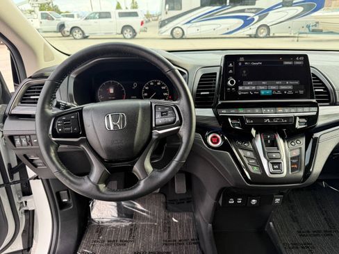 Used 2026 Honda Odyssey Elite image 37