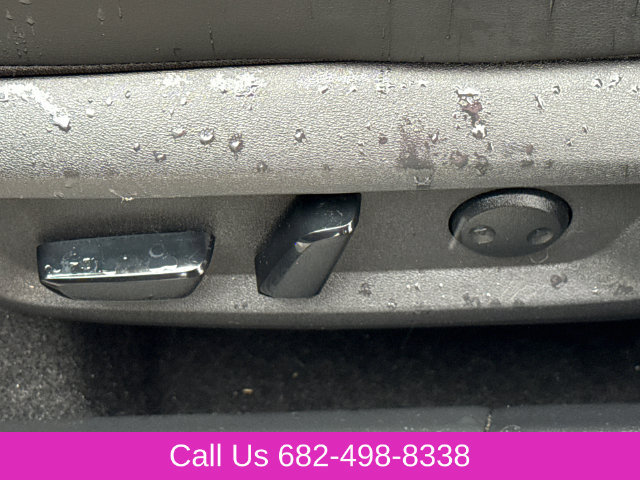 Used 2024 Nissan Rogue SV w/ SV Premium Package FWD image 21