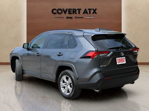 Used 2025 Toyota RAV4 XLE image 3
