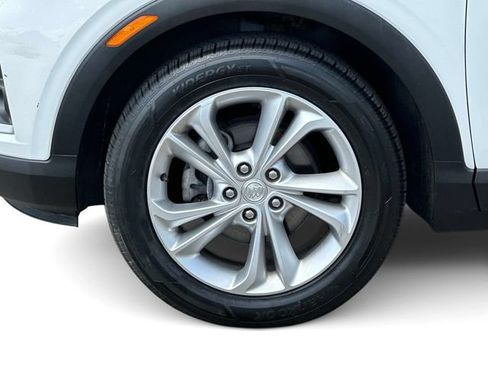 Used 2021 Buick Encore GX Preferred w/ Cold Weather Comfort Package FWD image 8