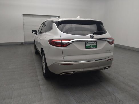 Used 2019 Buick Enclave Premium w/ Experience Buick Package image 5