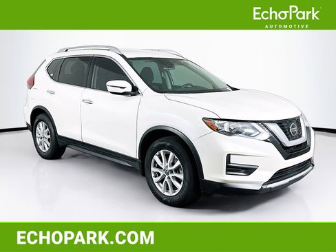 Used 2019 Nissan Rogue SV FWD image 1