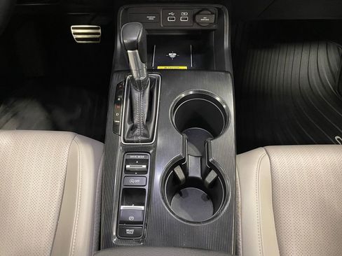 Used 2024 Honda Civic Sport Touring image 11