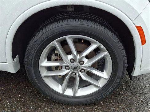 Certified 2024 Dodge Durango GT AWD/4WD image 9