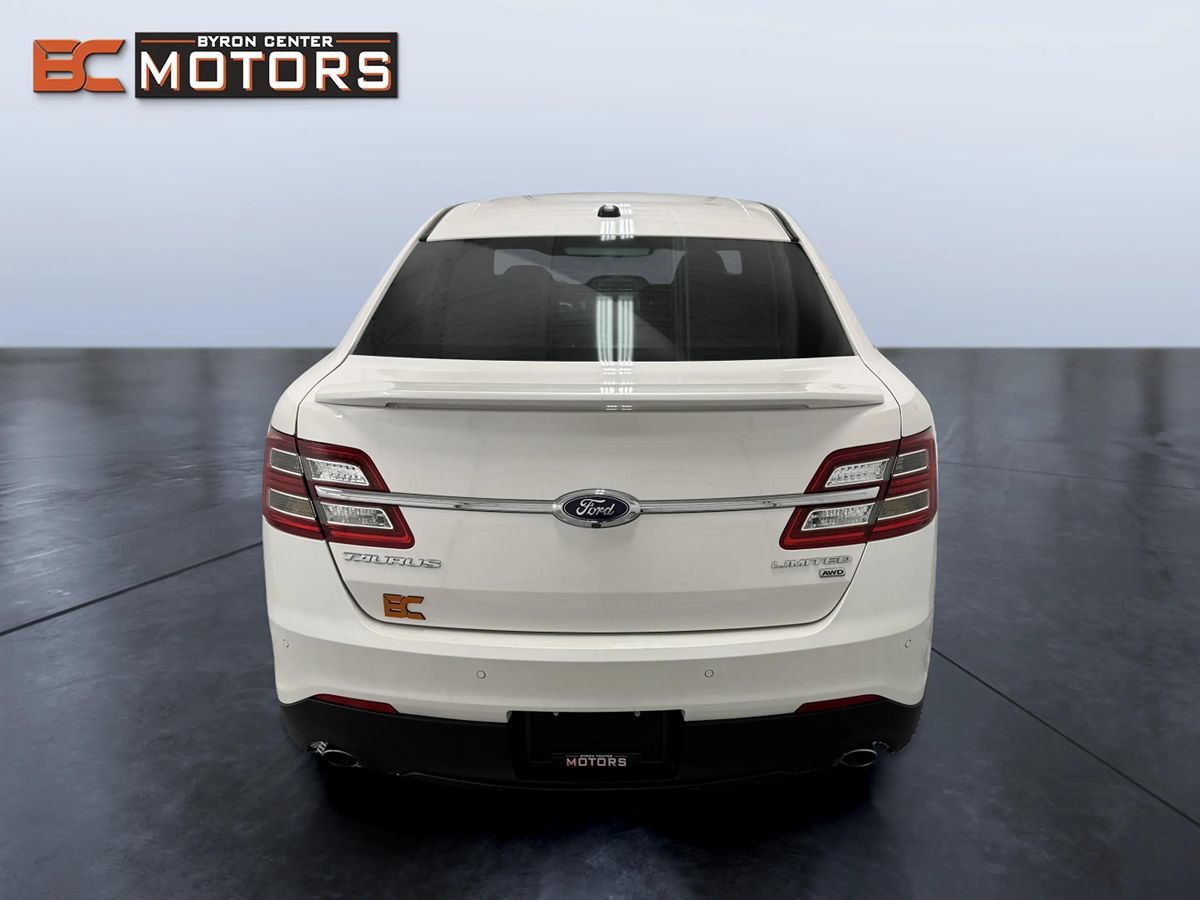 Used 2019 Ford Taurus Limited AWD/4WD image 5