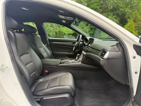 Used 2022 Honda Accord Sport image 26
