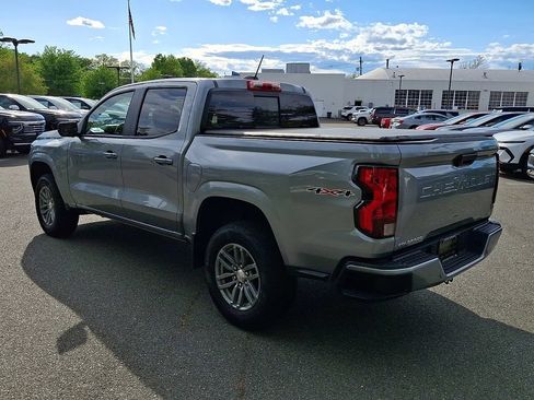 Certified 2024 Chevrolet Colorado LT w/ LT Convenience Package AWD/4WD image 4