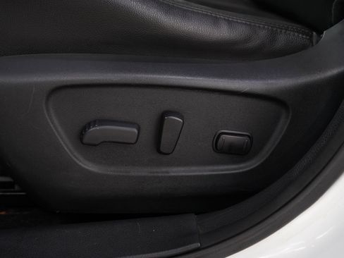 Used 2016 Nissan Rogue SL w/ SL Premium Package AWD/4WD image 27