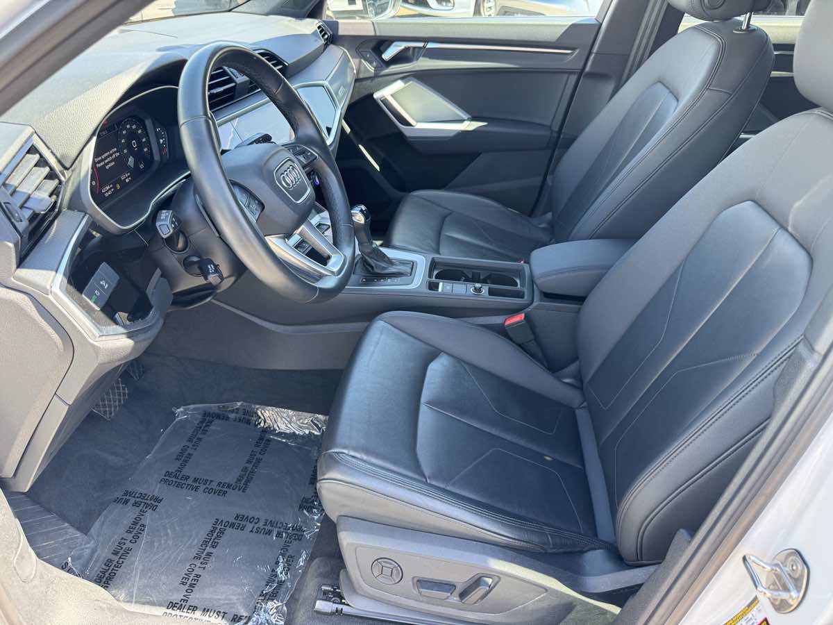 Used 2025 Audi Q3 2.0T Premium AWD/4WD image 25