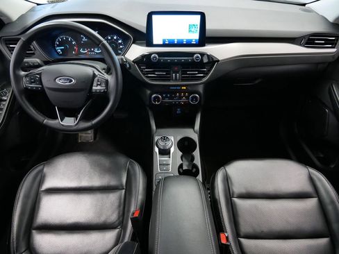 Used 2022 Ford Escape SEL image 18