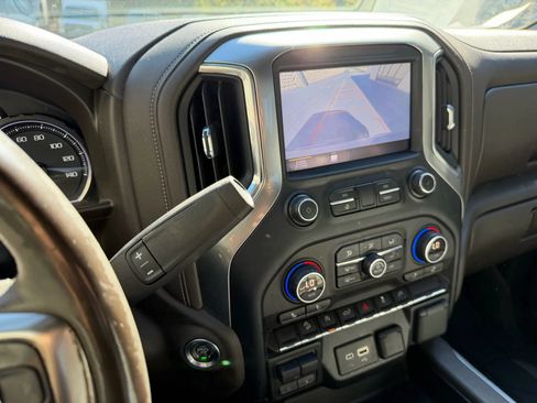 Used 2019 Chevrolet Silverado 1500 RST AWD/4WD image 39