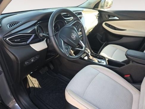 Used 2021 Buick Encore GX Preferred w/ Cold Weather Comfort Package FWD image 8