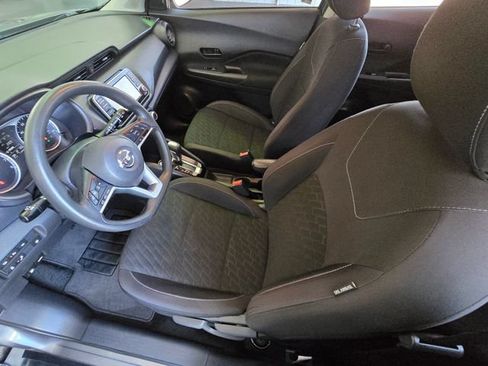 Used 2021 Nissan Kicks S FWD image 19