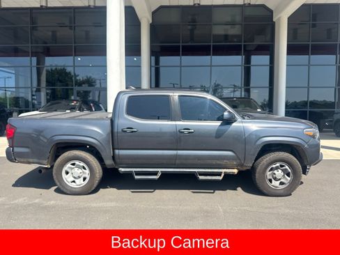Used 2019 Toyota Tacoma SR w/ SR Convenience Package AWD/4WD image 4