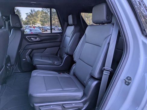 Certified 2023 Chevrolet Tahoe Z71 w/ Luxury Package image 15