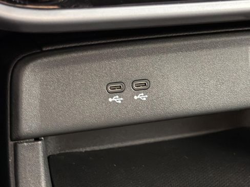 Used 2024 Honda Prologue EX image 18