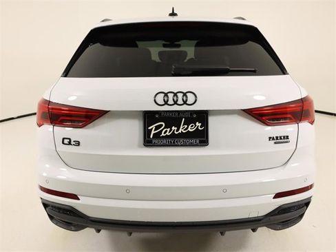 New 2025 Audi Q3 2.0T Premium Plus image 4