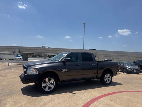 Used 2022 RAM 1500 Tradesman w/ Tradesman SXT Package AWD/4WD image 11