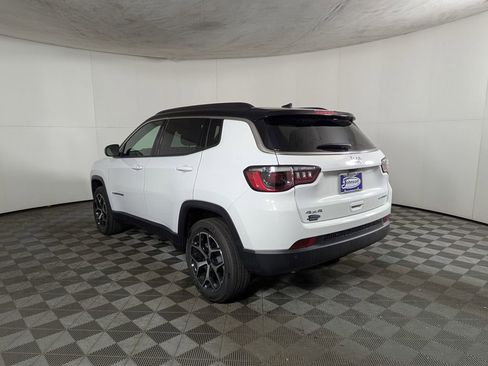 New 2026 Jeep Compass Limited w/ Sun, Sound & Navigation Group image 4