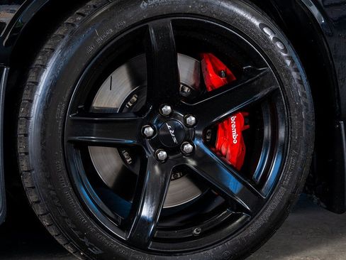 Used 2019 Dodge Challenger SRT Hellcat Redeye image 10