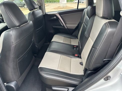 Used 2016 Toyota RAV4 XLE image 15