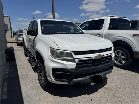 Used 2021 Chevrolet Colorado W/T w/ Custom Special Edition RWD image 5