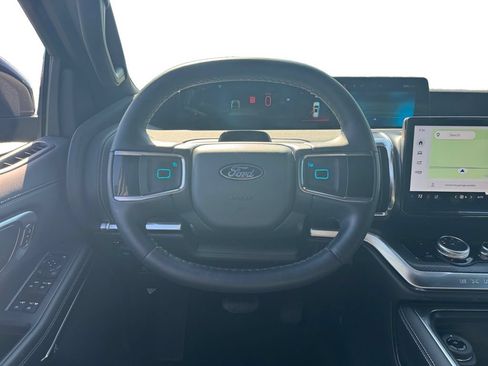 New 2026 Ford Expedition Max Platinum w/ Stealth Appearance Package AWD/4WD image 14
