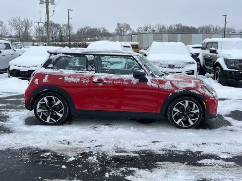 Used 2025 MINI Cooper S image 5