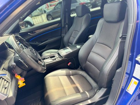Used 2020 Honda Accord Sport image 30