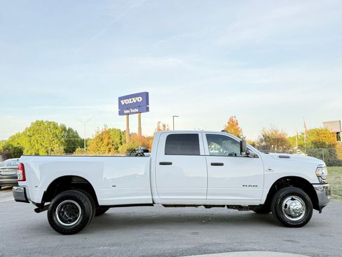 Used 2022 RAM 3500 Tradesman AWD/4WD image 8